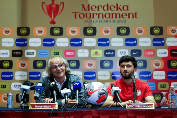 默迪卡锦标赛-塔吉克斯坦教练希望在明天对阵马来亚哈里马的决赛中有一个“公平”的裁判